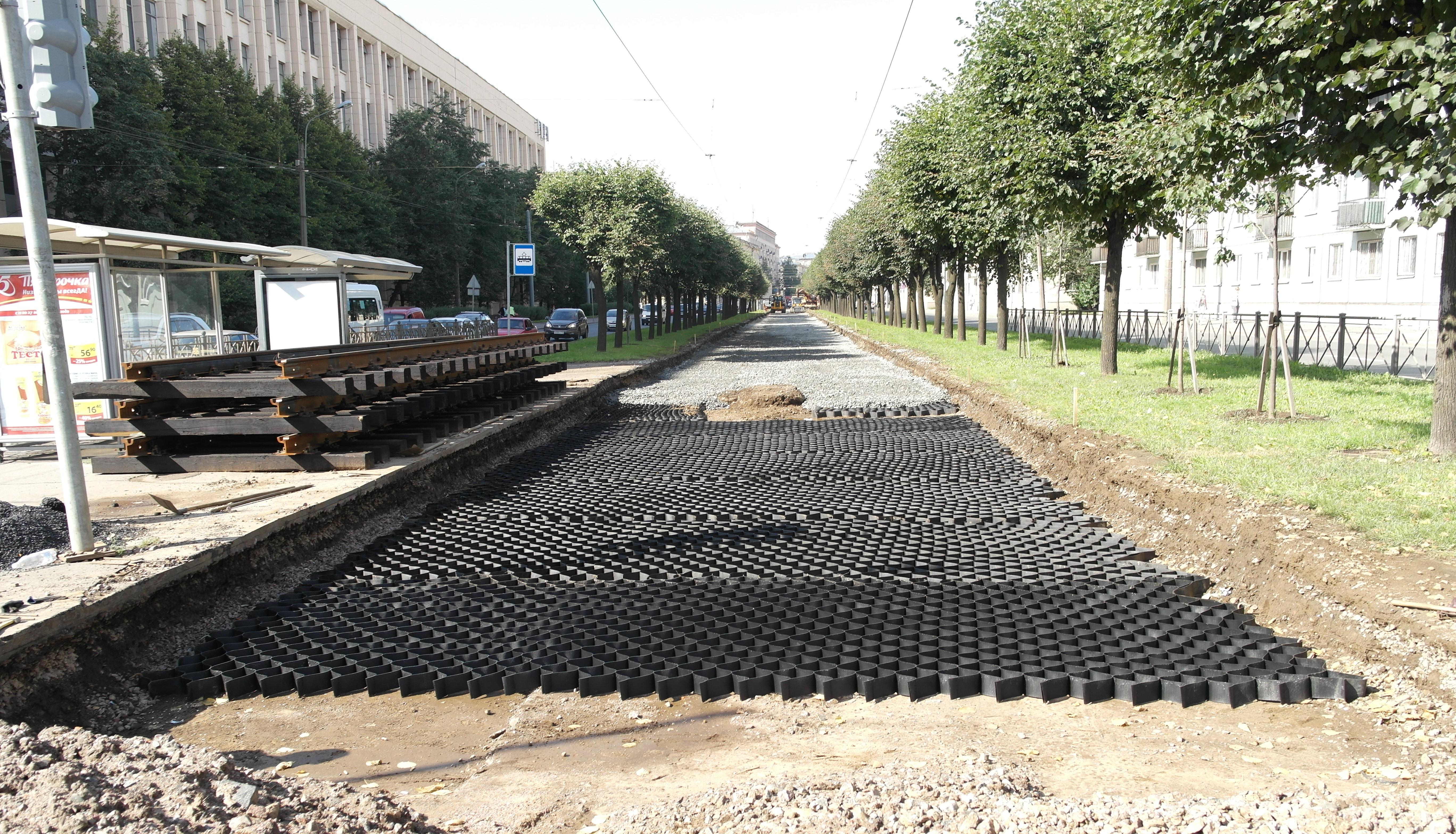 Укрепление дорожного основания под трамвайными путями в Санкт-Петербурге